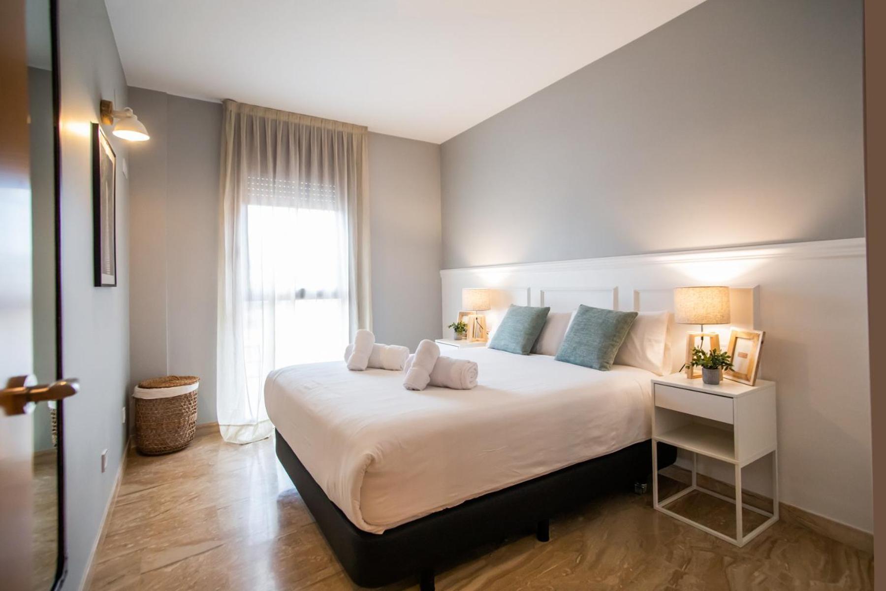 42mal1083 - Great 2br Near Sagrada Familia