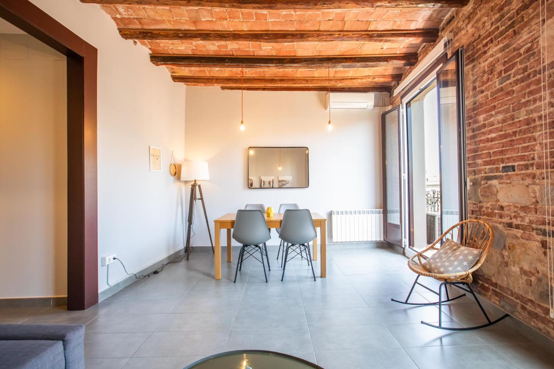 42mal1083 - Great 2br Near Sagrada Familia Barcelone
